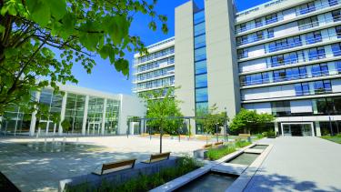 DKFZ-Hauptgebäude, Campus Neuenheimer Feld, Universität Heidelberg